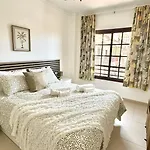 Lejlighed Verano Eterno Balcon Del Mar By Deihu Experiences *